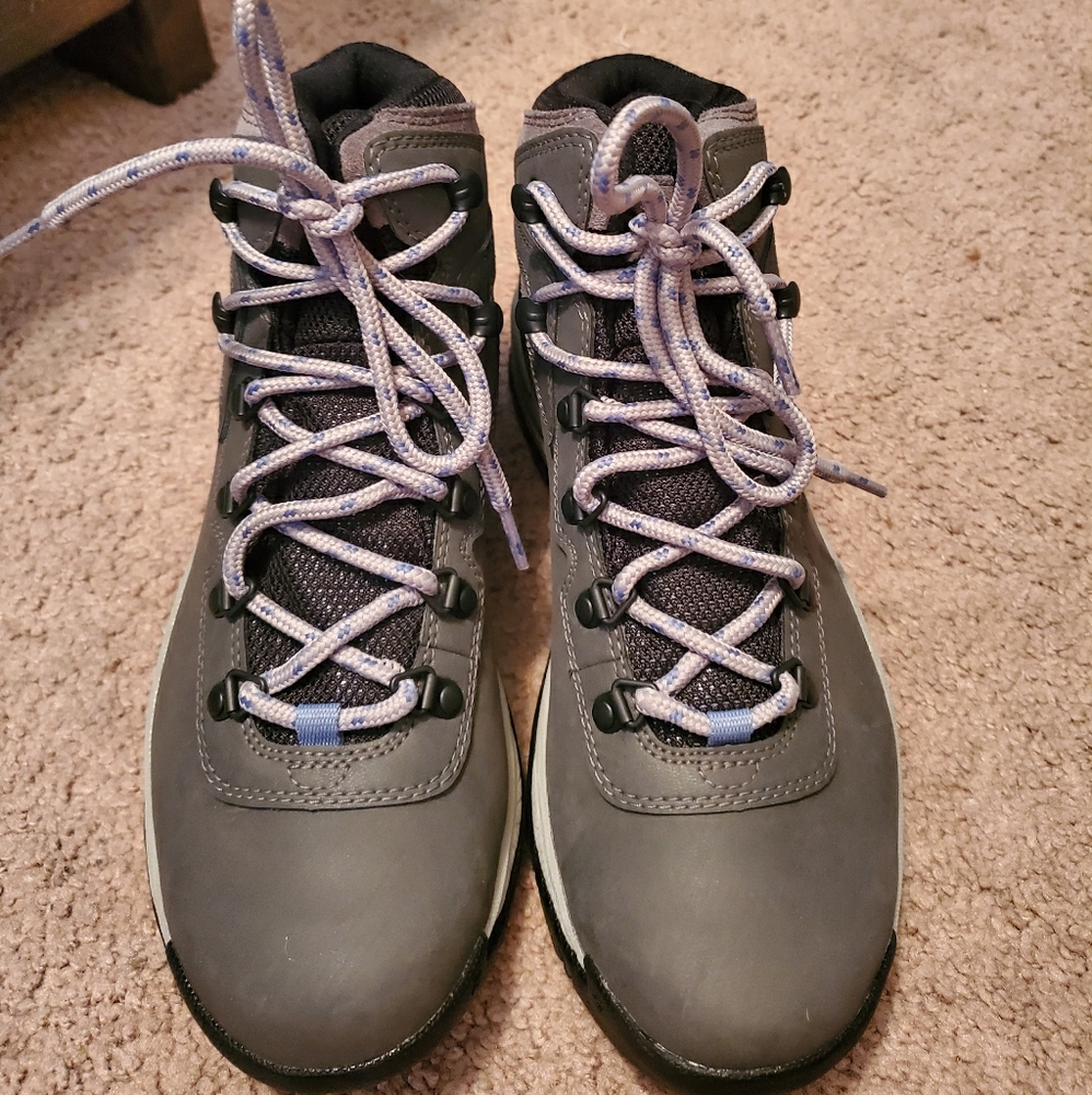 Columbia hiking boots